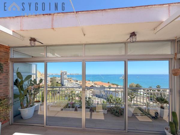Ático en venta en  Ático en Avenida de Dénia, Plà del Bon Repòs-La Goteta, Alicante / Alacant, Alicante / Alacant photo 3