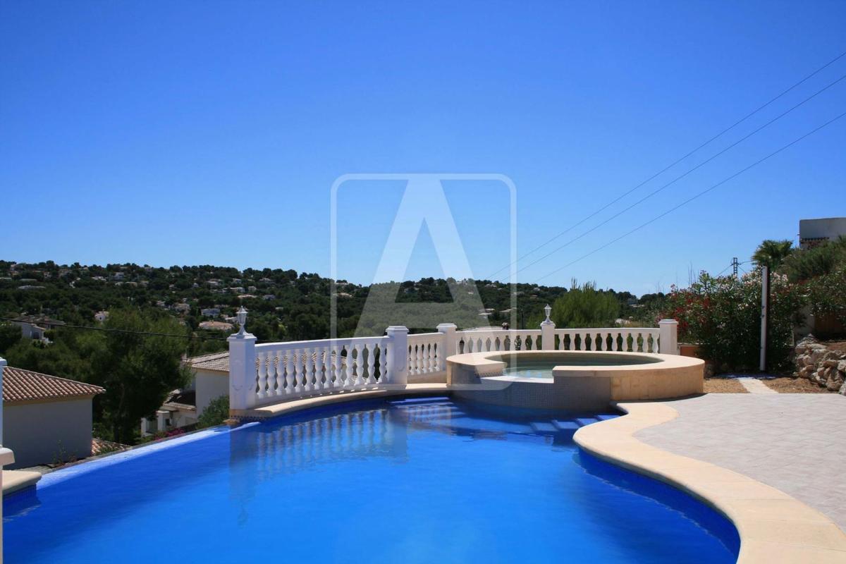 Недвижимость на продажу и в аренду в Испании photo 3