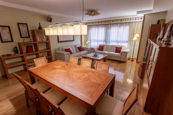 Venta de piso en Piso en Calle Alemania, 22 -24, Ensanche-Diputación, Alicante / Alacant, Alicante / Alacant
 photo 1