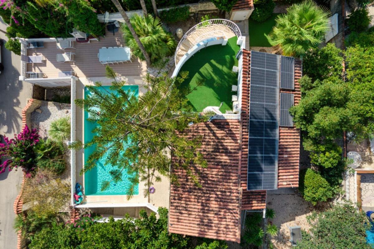 Sprzedaż niezależnego domku jednorodzinnego w Casa o chalet en Cala Advocat - Baladrar, Benissa, Benissa photo 3