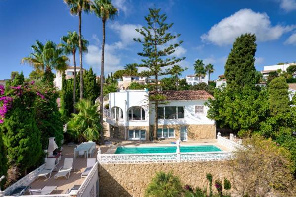 Chalet wolnostojący na sprzedaż w  Casa o chalet en Cala Advocat - Baladrar, Benissa, Benissa photo 4