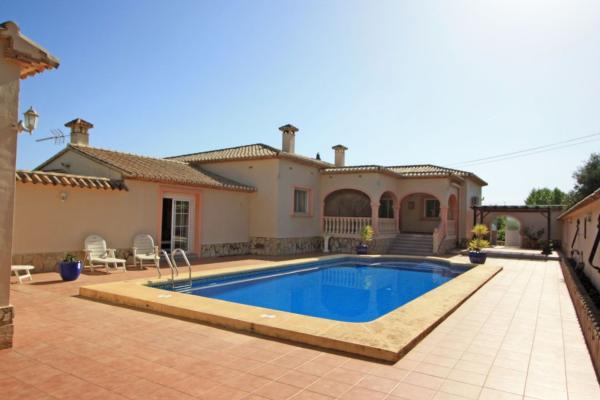Independent chalet for sale in Casa o chalet en Jalón, Jalón
 photo 1