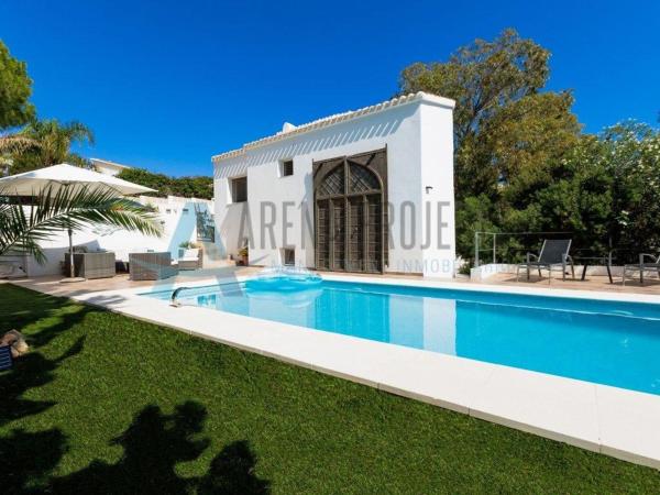 Casa o chalet independiente en Calle del Lotus, El Montgó, Denia thumbnail 2