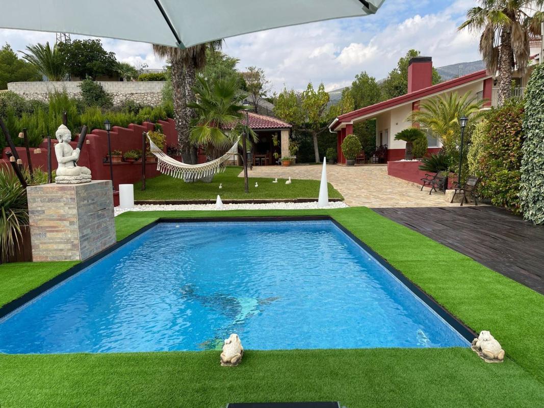 Properties for sale and rent in Spain photo 4