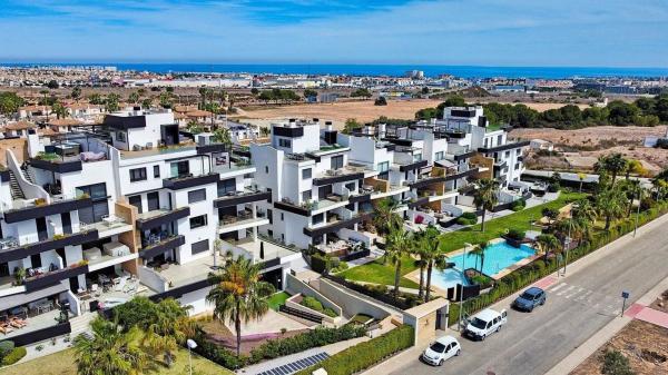 Sale of flat in Piso en Orihuela Costa, Playa Flamenca, Orihuela, Orihuela
 photo 1