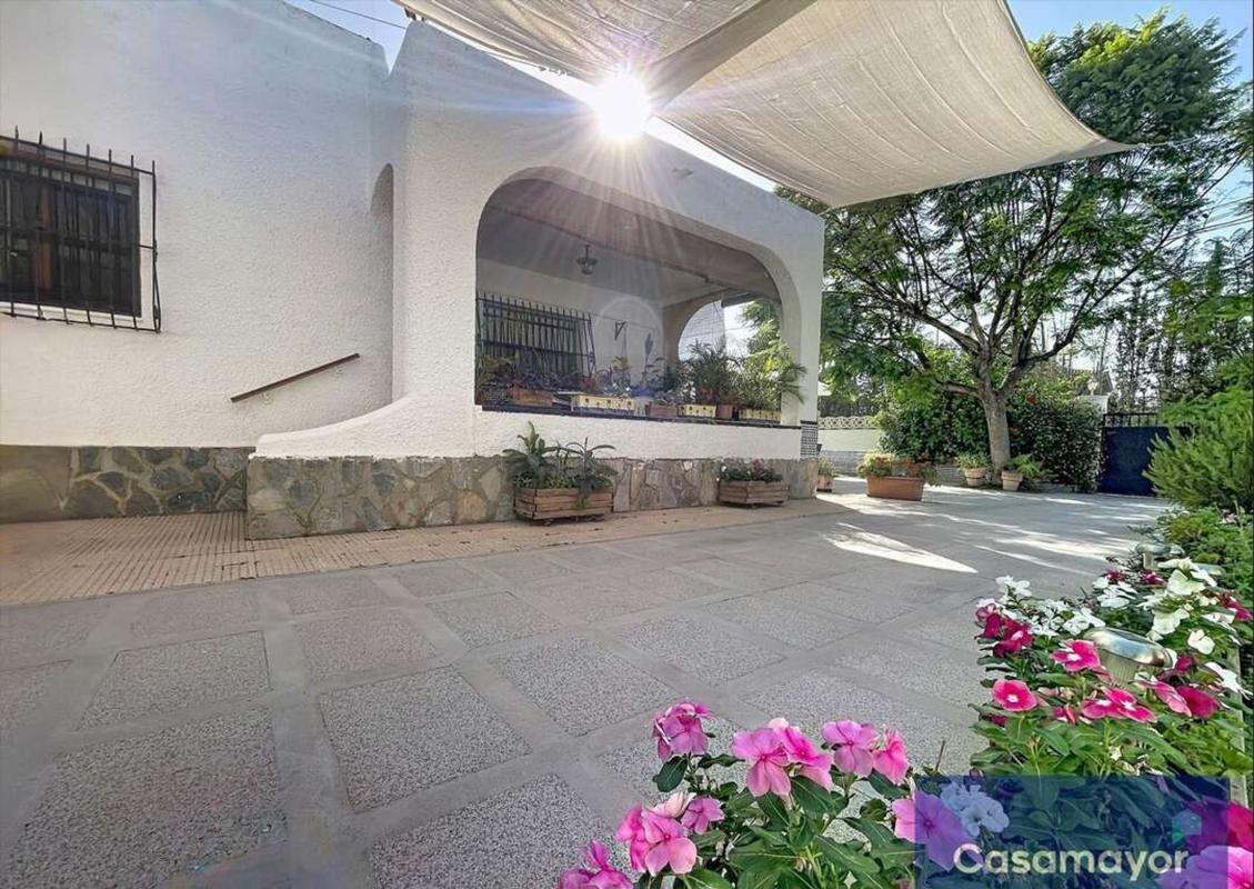 Properties for sale and rent in Spain photo 5