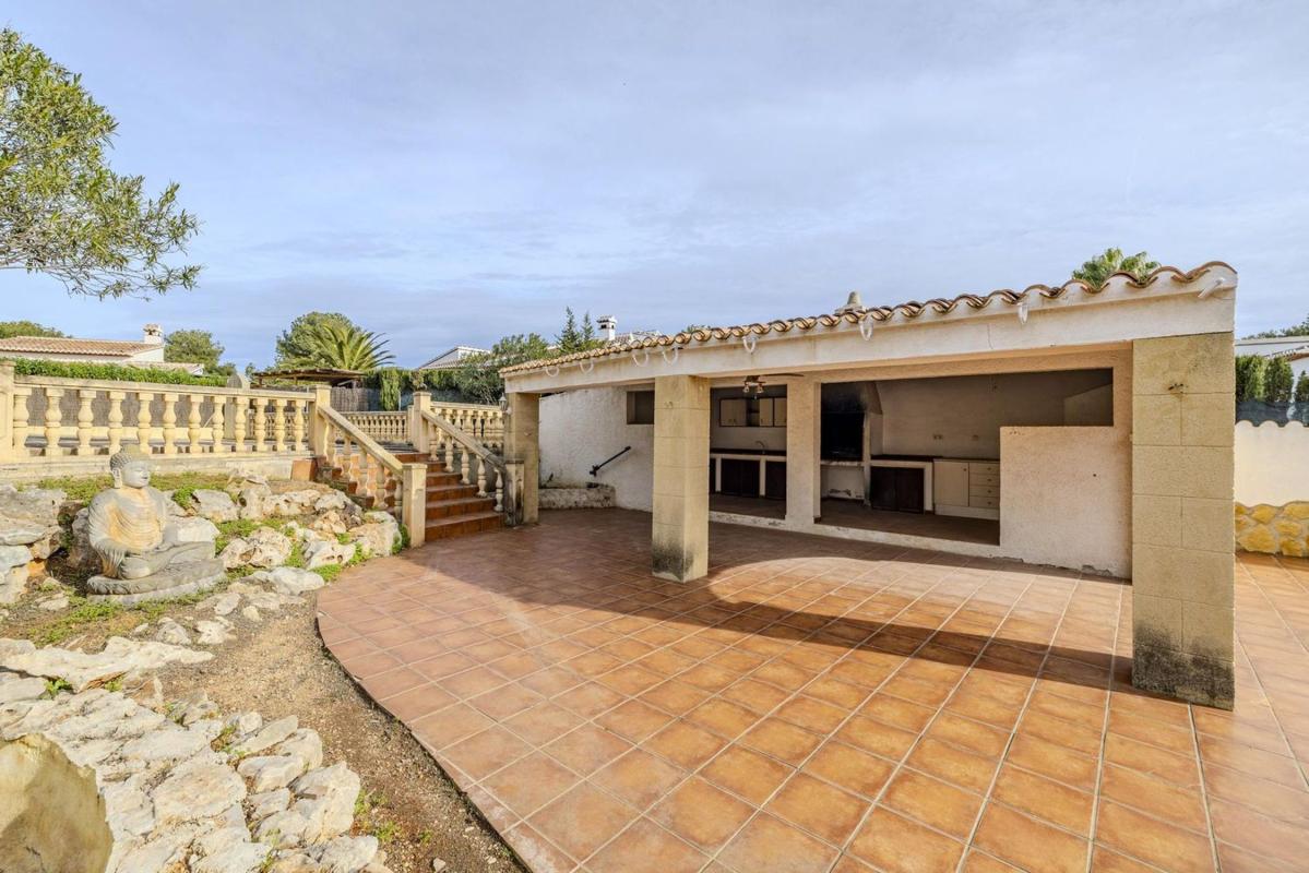 Properties for sale and rent in Spain photo 5