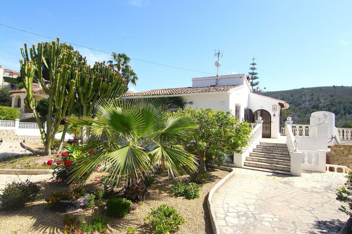 Sprzedaż niezależnego domku jednorodzinnego w Casa o chalet en Paichi, Moraira, Moraira photo 1