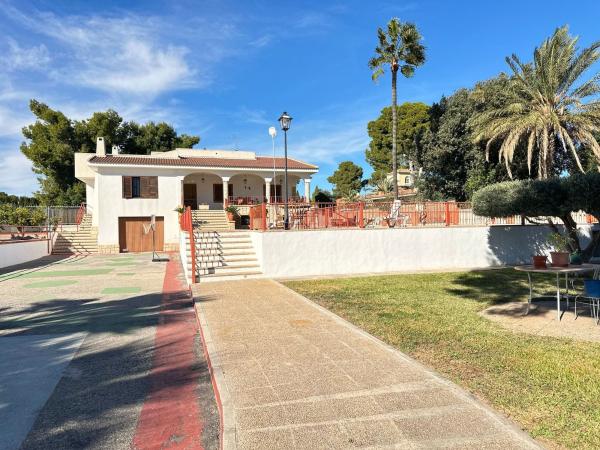 Casa o chalet independiente en Villamontes-Boqueres, San Vicente del Raspeig photo 1
