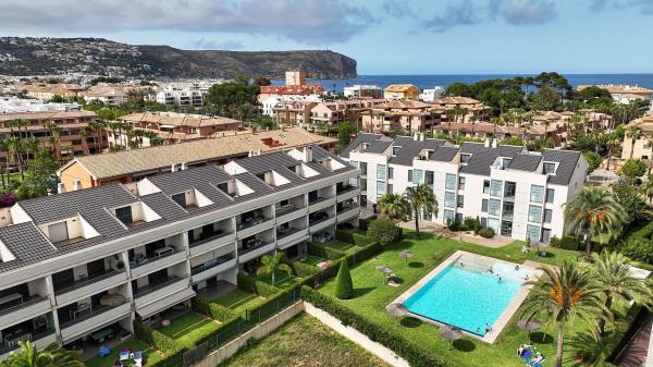 Venta de piso en Piso en Avenida Augusta, Montañar, Jávea/Xàbia, Jávea/Xàbia
photo 1