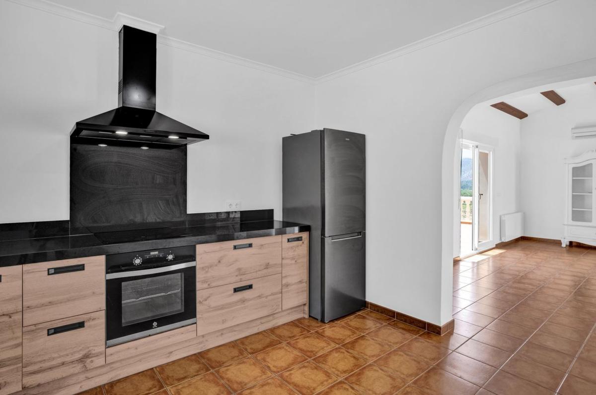 Недвижимость на продажу и в аренду в Испании photo 5