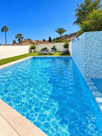 Chalet adosado en L'Albir, Alfaz del Pi thumbnail 2