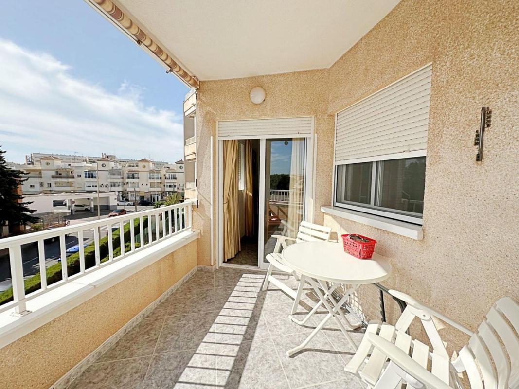 Venta de piso en Piso en Calle Virgen del Mar, 1, Nueva Torrevieja, Torrevieja, Torrevieja
 photo 2