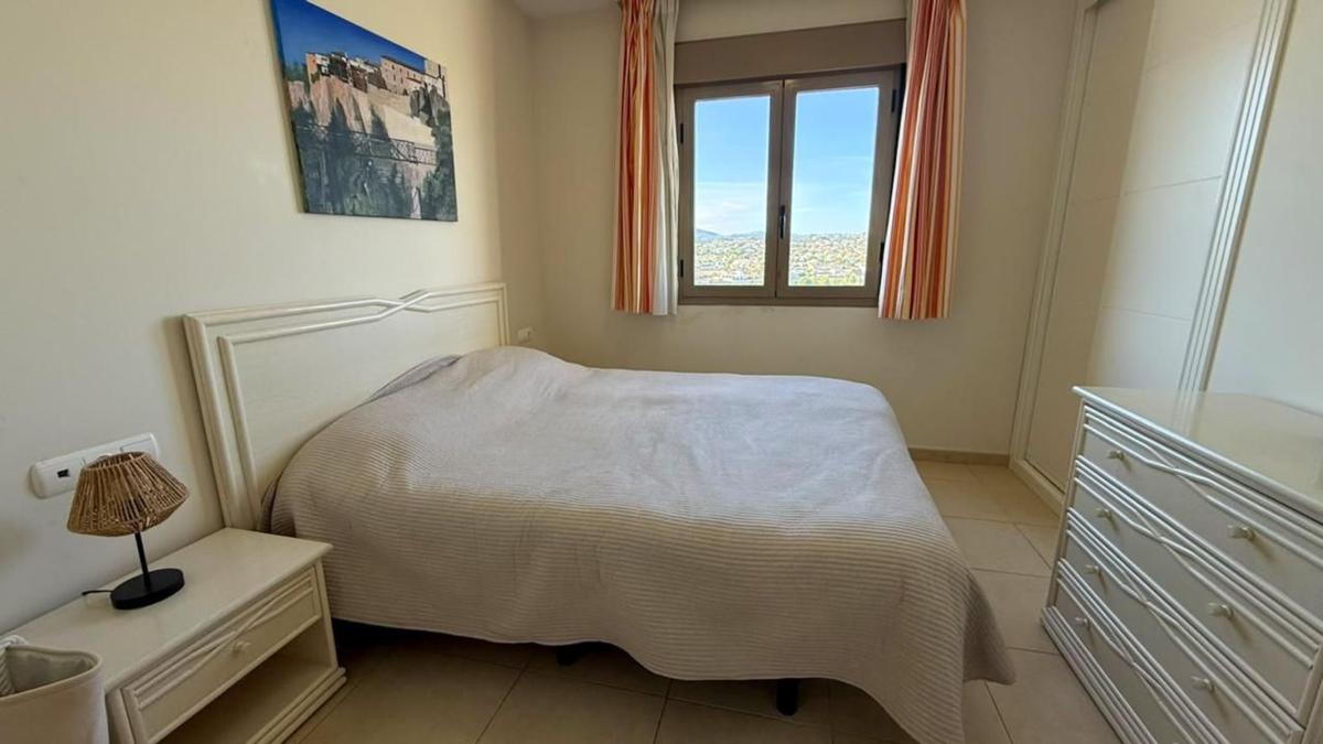 Продажа квартиры на Piso en Avenida Juan Carlos I, 4, Playa de Fossa-Levante, Calpe, Кальпе
photo 2