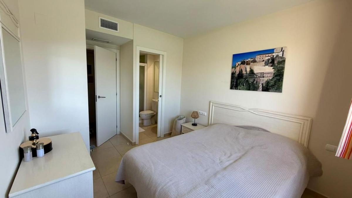 Продажа квартиры на Piso en Avenida Juan Carlos I, 4, Playa de Fossa-Levante, Calpe, Кальпе
photo 3