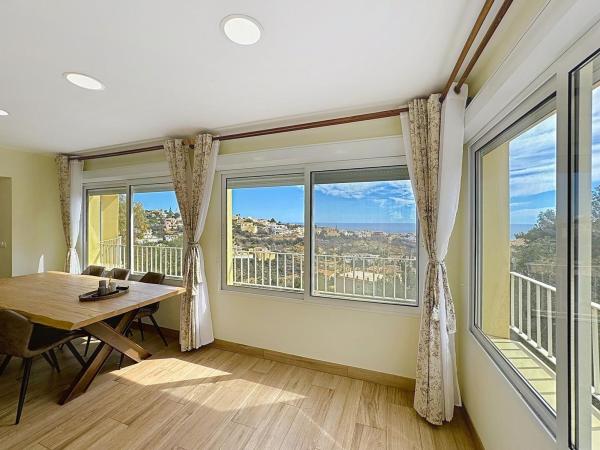 Частный шале на продаже в  Casa o chalet en Calle Camelias, 12, Cumbre del Sol, Benitachell, Бенитачель photo 4