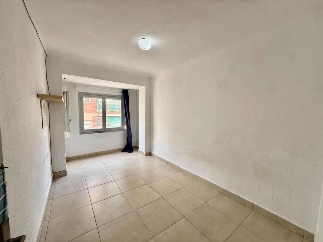 Venta de piso en Piso en Calle Maestro Caballero, Campoamor, Alicante / Alacant, Alicante / Alacant
 photo 2