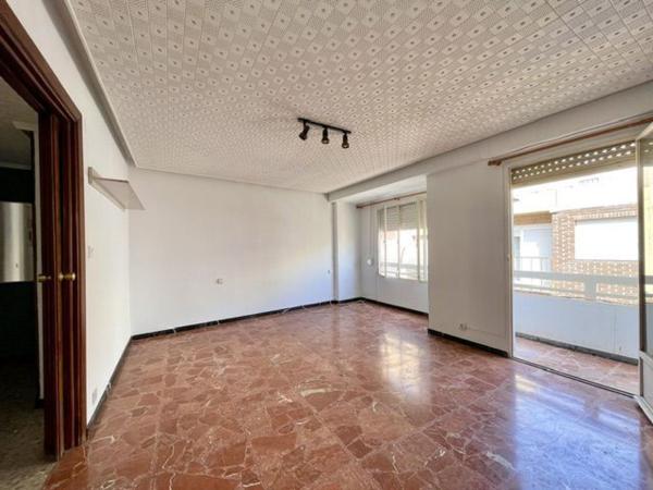 Sale of flat in Piso en Calle Doctor Buades, Carolinas Altas, Alicante / Alacant, Alicante
 photo 4