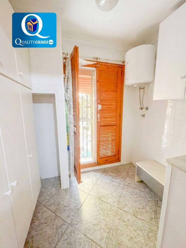 Sale of apartment in Piso en Plaza Castelar - Mercado Central, Elda, Elda
photo 5