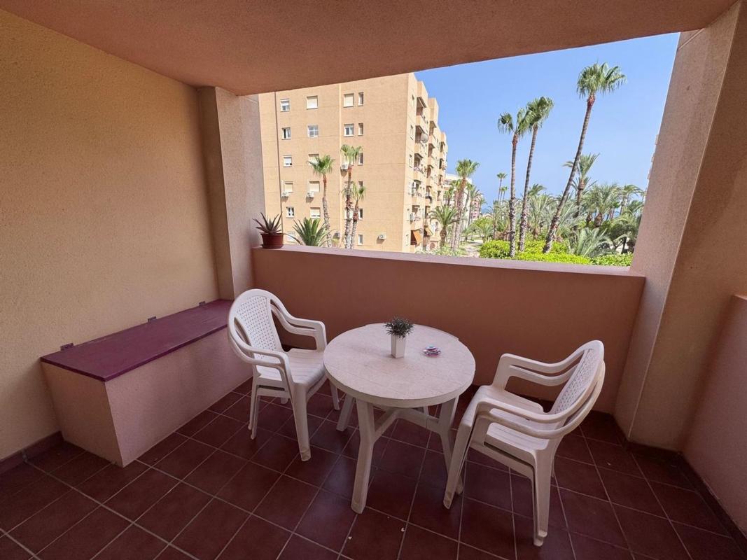 Sprzedaż mieszkania w Piso en Roentgen, Playa de los Locos, Torrevieja, Torrevieja
photo 5