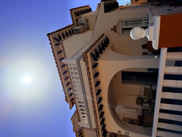 Chalet adosado en Calle Báltico, 47, Lomas de Cabo Roig, Orihuela photo 1