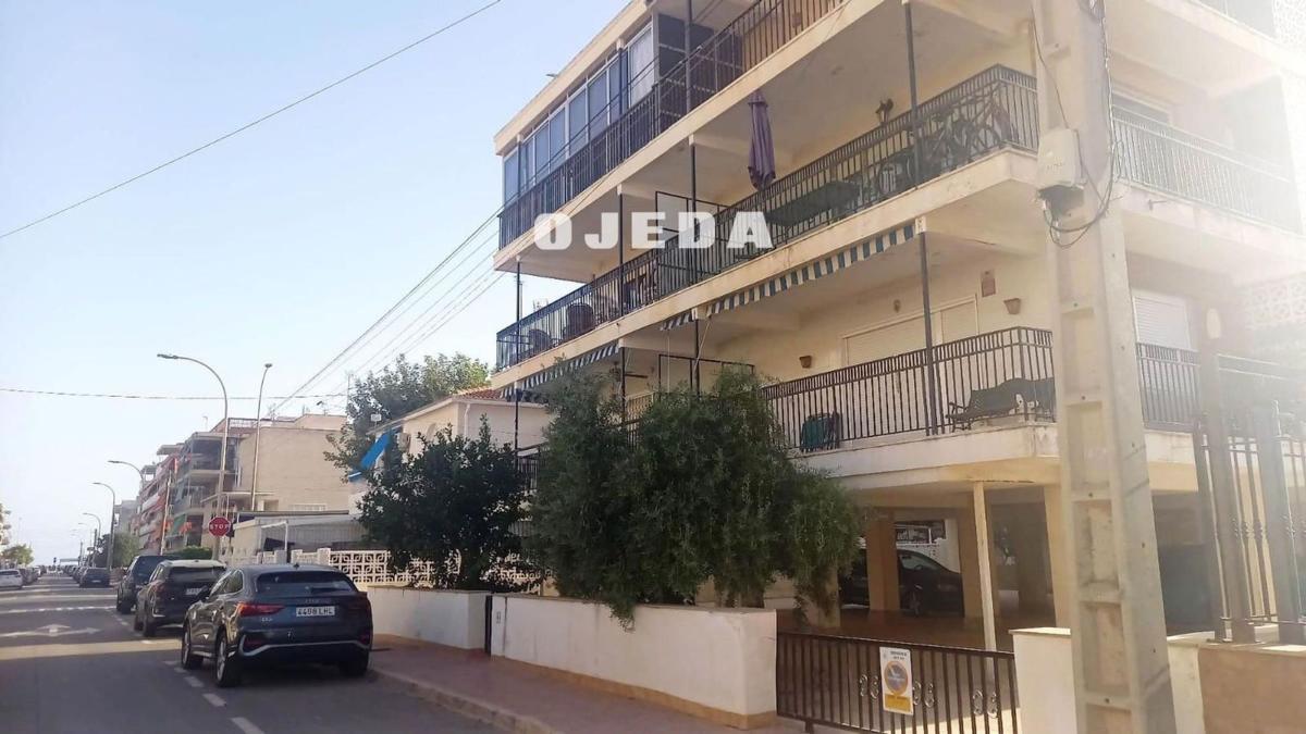 Продажа квартиры на Piso en Calle Toledo, Gran Playa, Santa Pola, Санта Пола
photo 3