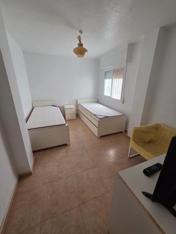 Sale of apartment in Piso en Calle San Miguel de Salinas, 12, El Acequión, Torrevieja, Torrevieja
photo 2