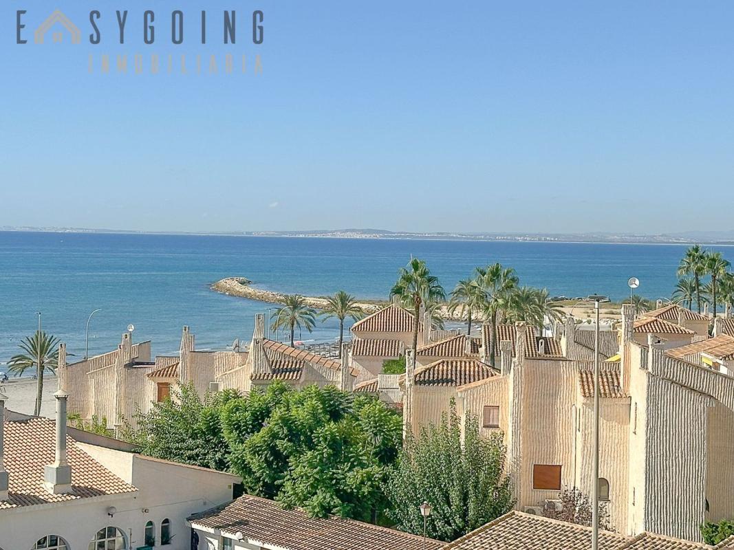 Продажа квартиры на Piso en Avenida de Portugal, Calas de Santa Pola este, Santa Pola, Санта Пола
photo 1
