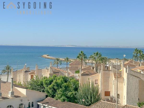 Продажа квартиры на Piso en Avenida de Portugal, Calas de Santa Pola este, Santa Pola, Санта Пола
photo 1