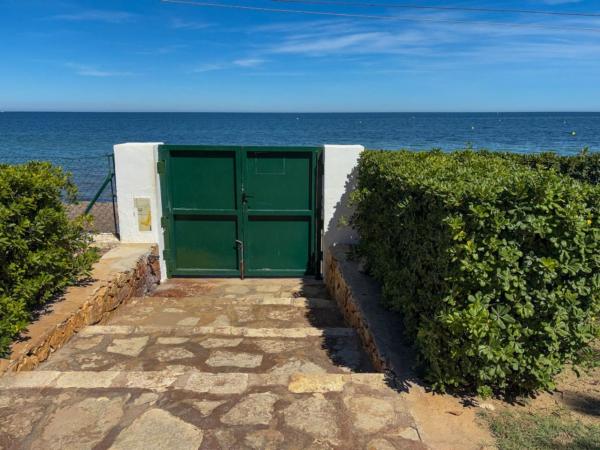 Chalet adosado en Les Bassetes-El Marjal, Denia photo 2