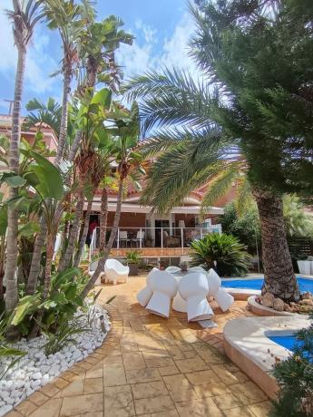 Casa o chalet independiente en CL Balones, La Galia-Bonavista, Elche / Elx photo 4