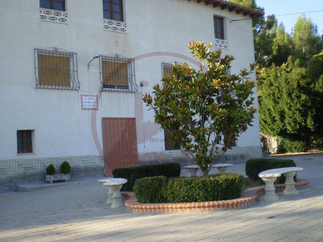 Properties for sale and rent in Spain photo 5