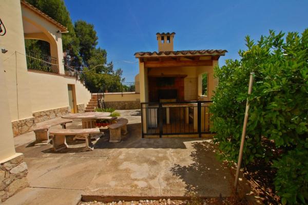 Частный шале на продаже в  Casa o chalet en Pego, Пего photo 4