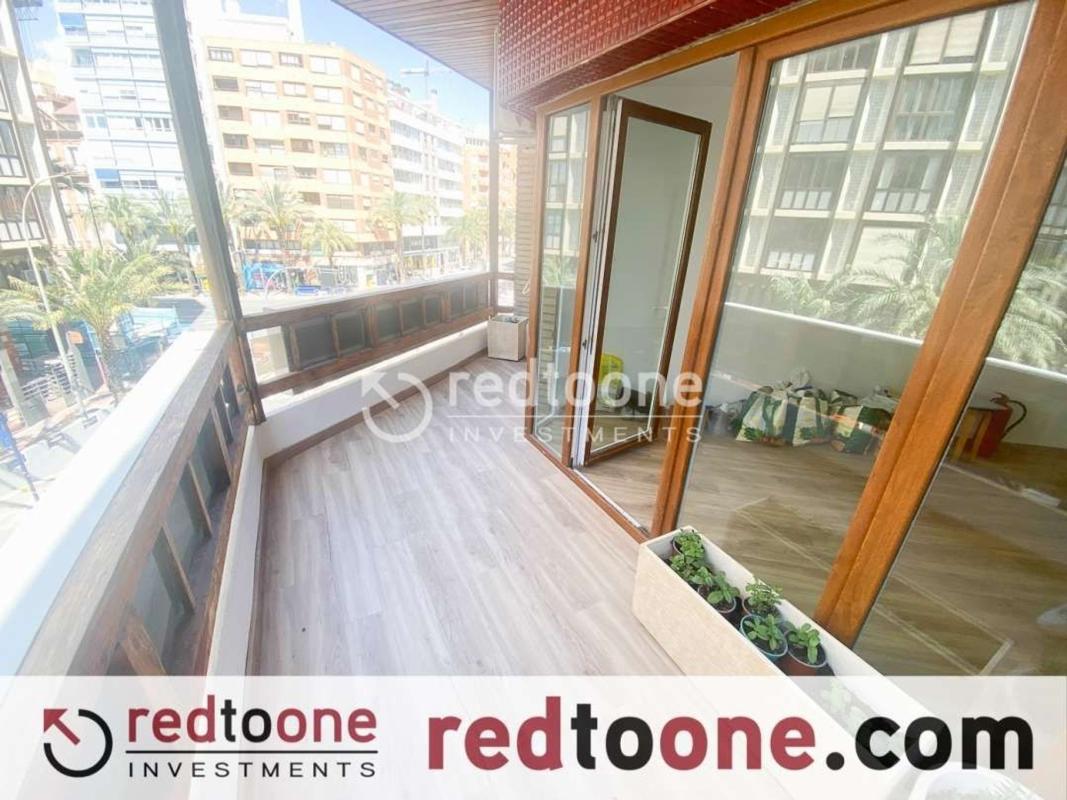 Продажа квартиры на Piso en Casco Histórico-Santa Cruz, Alicante / Alacant, Аликанте / Алакант
photo 1