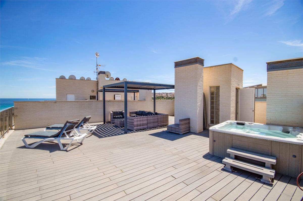 Penthouse sale in Ático en Calle Albacete, Arenales del Sol, Elche / Elx, Elche / Elx photo 1