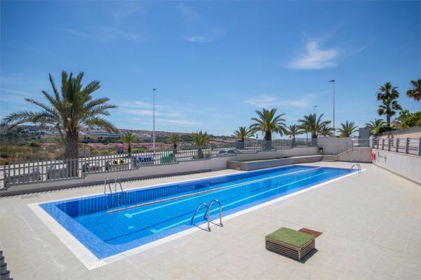 Penthouse for sale at  Ático en Calle Albacete, Arenales del Sol, Elche / Elx, Elche / Elx photo 4