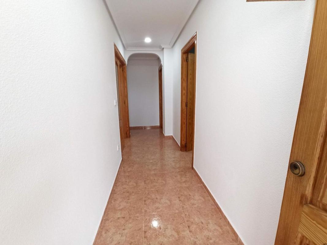 Propiedades en venta y alquiler en España photo 3