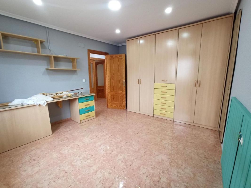 Propiedades en venta y alquiler en España photo 5