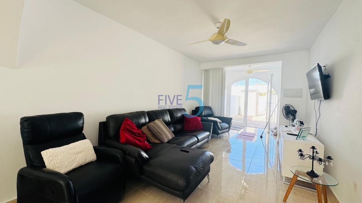 Sale of apartment in Piso en Villamartín, Orihuela, Orihuela
 photo 4