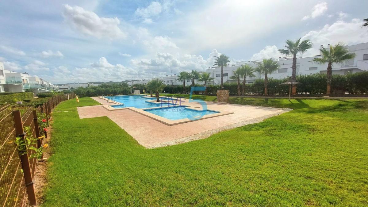 Sale of apartment in Piso en Desamparados-Hurchillo-Torremendo, Orihuela, Orihuela
photo 2