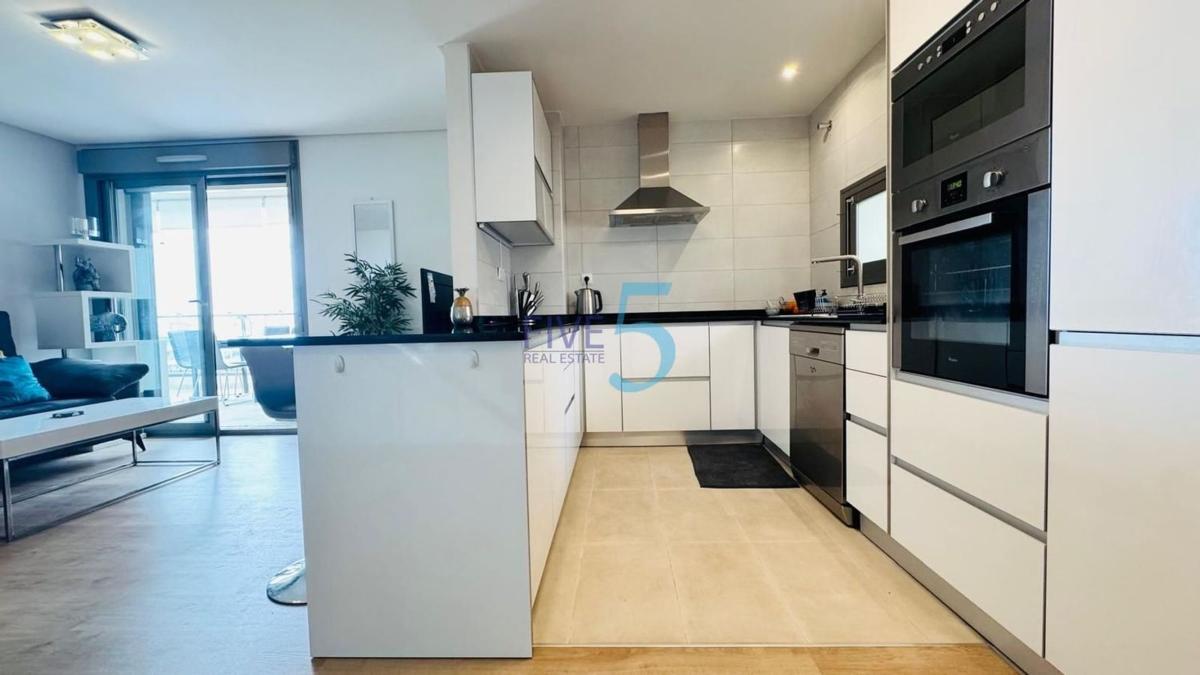 Sale of apartment in Piso en Villamartín, Orihuela, Orihuela
photo 5
