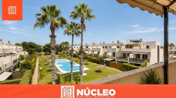 Chalet adosado en Arq Felix Candela, Alicante Golf, Alicante / Alacant photo 1