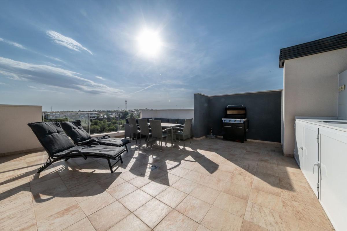 Penthouse sale in Ático en Calle Clavo, Villamartín, Orihuela, Orihuela photo 1