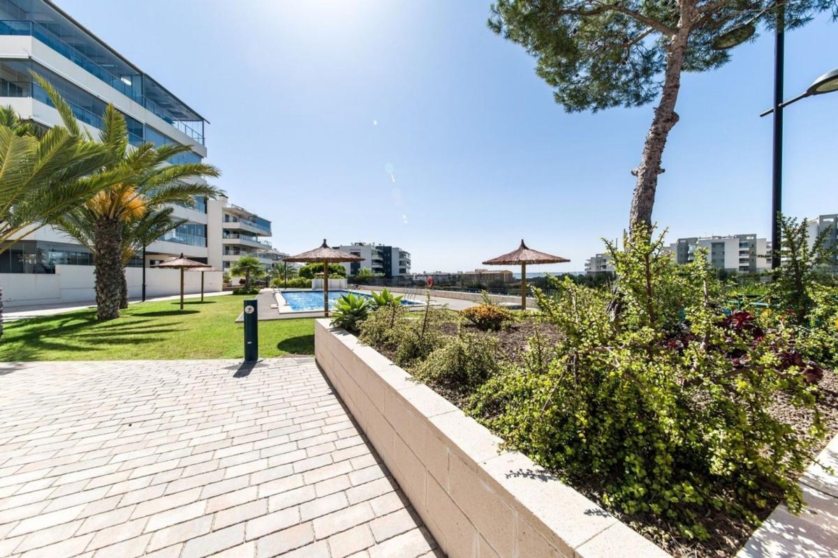 Penthouse sale in Ático en Calle Clavo, Villamartín, Orihuela, Orihuela photo 2