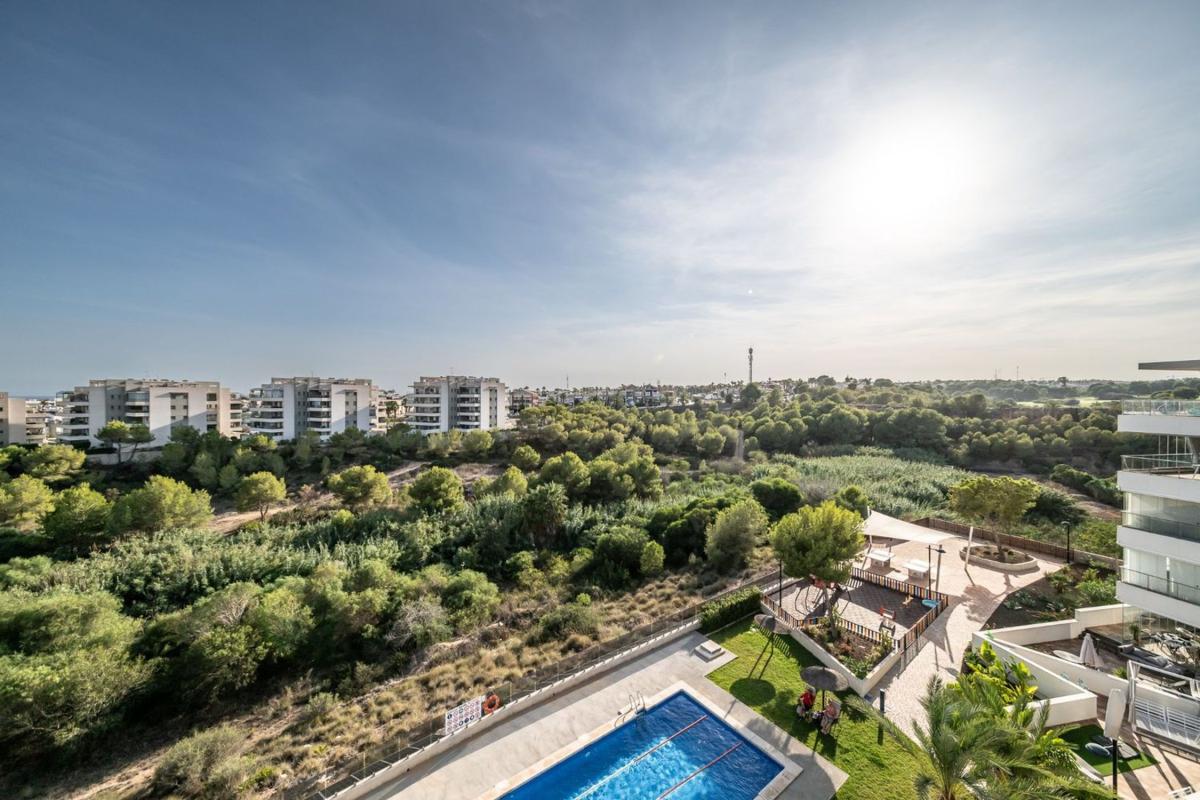 Penthouse sale in Ático en Calle Clavo, Villamartín, Orihuela, Orihuela photo 4