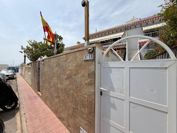 Аттик на продажу в Ático en Avenida Alfredo Nobel, Zona los Frutales, Torrevieja, Торревьеха thumbnail 2