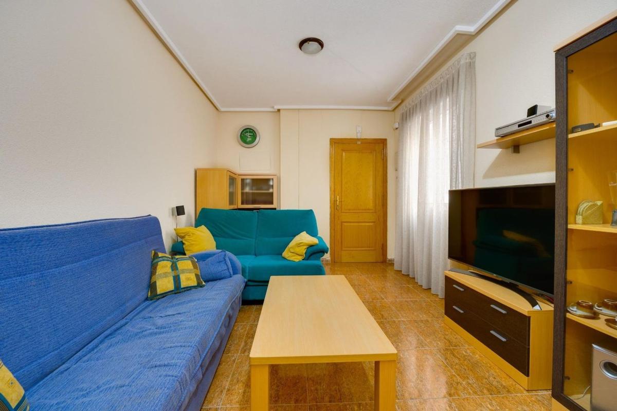 Продажа квартиры на Piso en Calle Caritas, 2, Parque Acuático - Sector 25, Torrevieja, Торревьеха
 photo 2