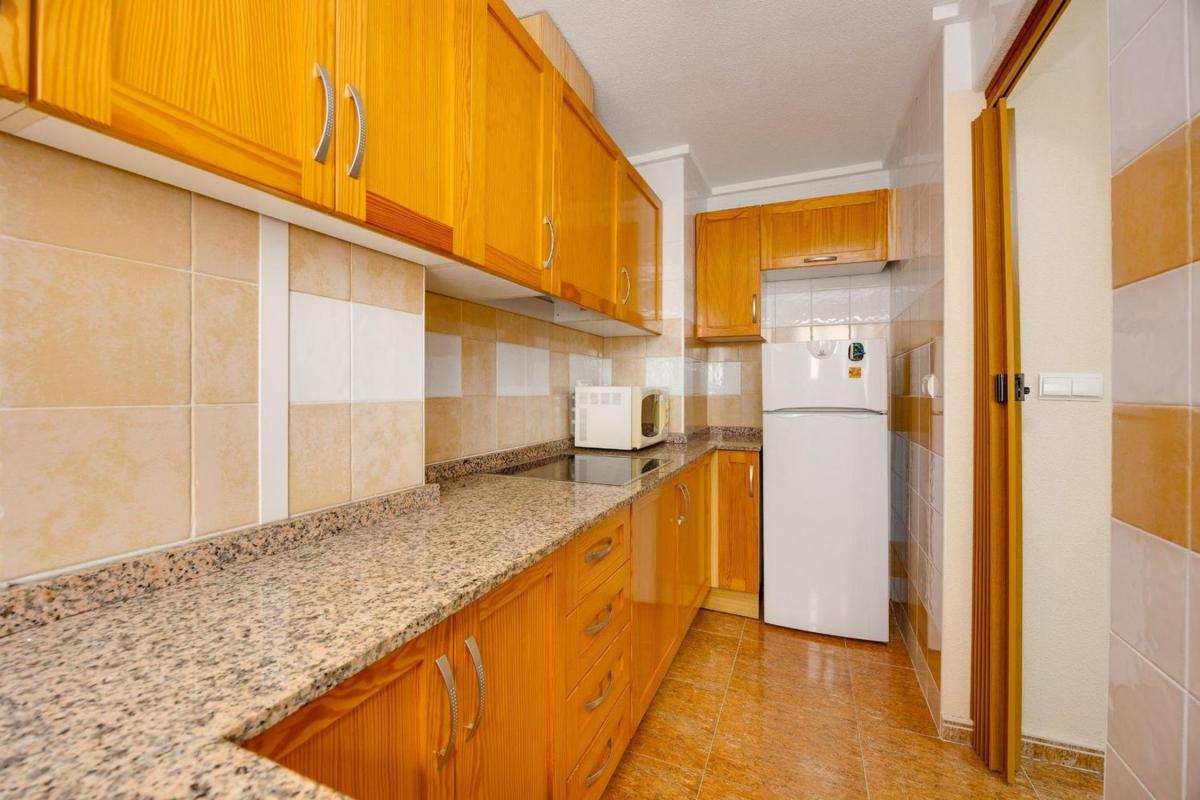 Продажа квартиры на Piso en Calle Caritas, 2, Parque Acuático - Sector 25, Torrevieja, Торревьеха
 photo 4