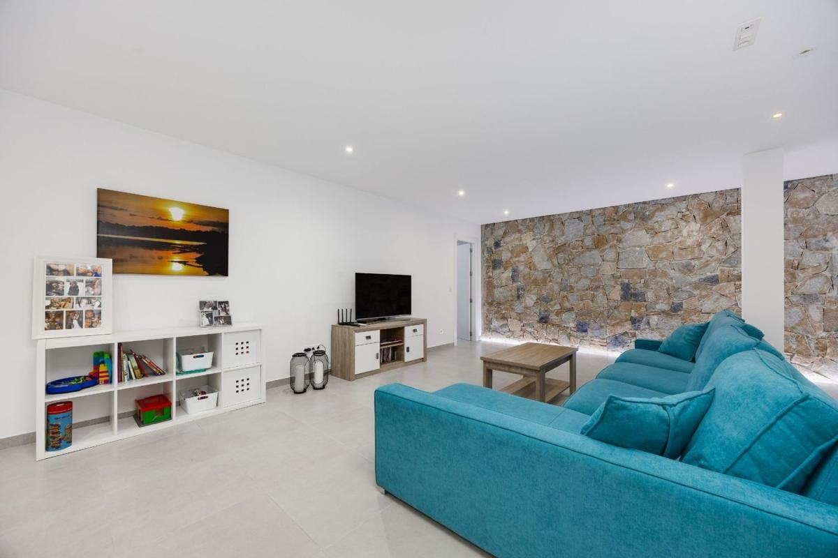 Sale of independent chalet in Casa o chalet en Benijofar, Benijofar
photo 2