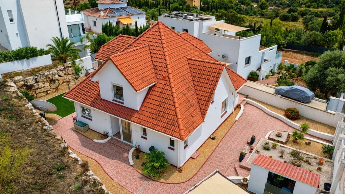 Sprzedaż niezależnego domku jednorodzinnego w  Casa o chalet en Jalón, Jalón photo 2